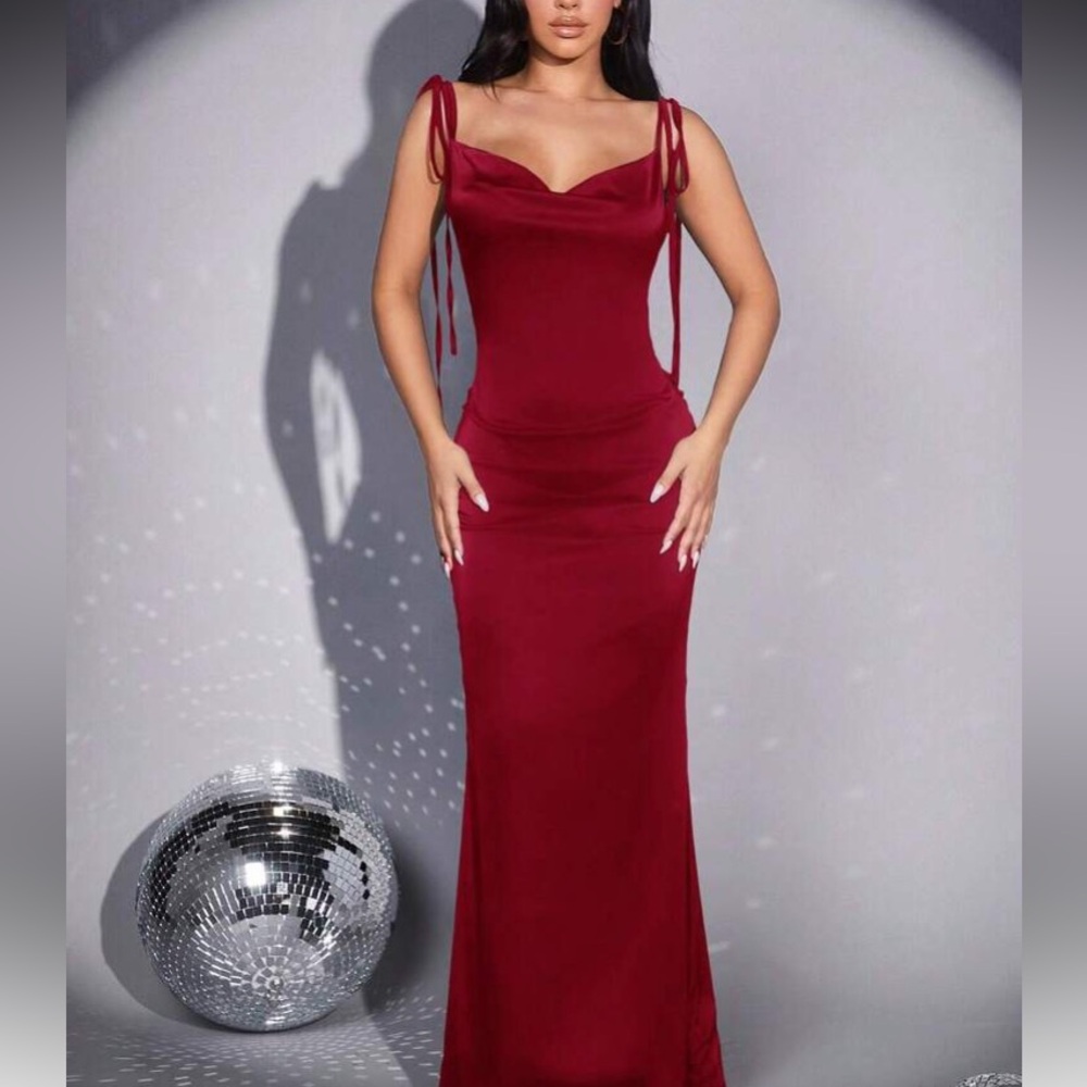 Elegant Burgundy Satin Evening Gown